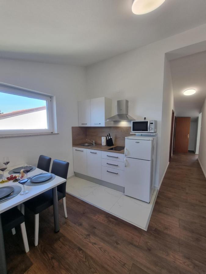 Apartment Miric Crikvenica Eksteriør bilde