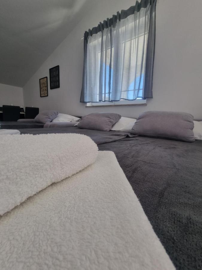 Apartment Miric Crikvenica Eksteriør bilde
